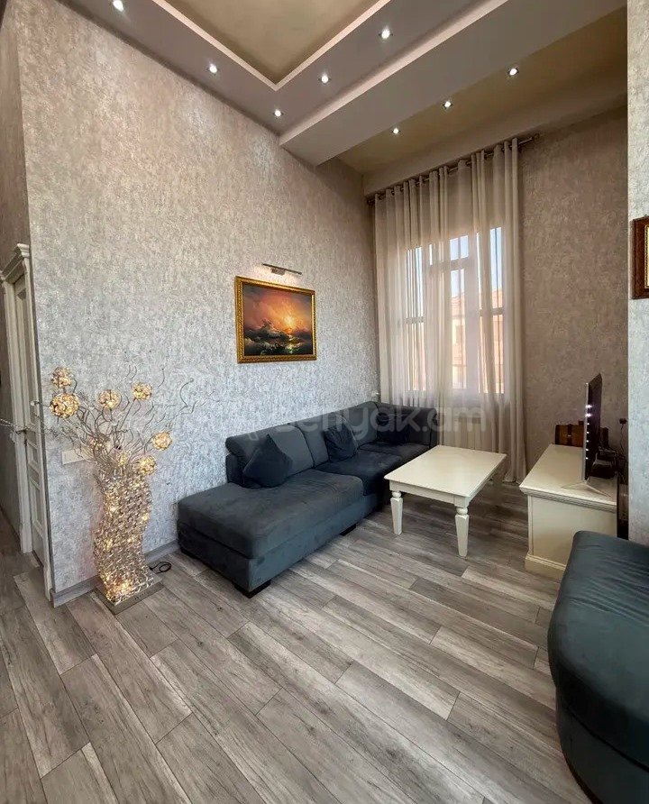 4 Սենյականոց Բնակարան Նորակառույցում, 122քմ, 9/9 հարկ, Կապիտալ Վերանորոգված