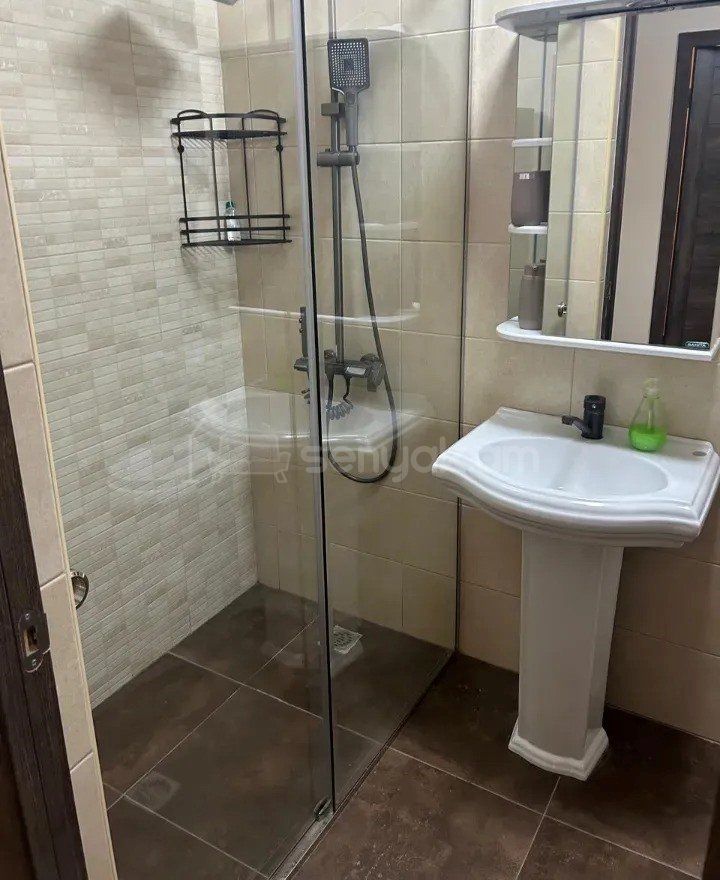 1 Սենյականոց Բնակարան Նորակառույցում, 46քմ, 9/16 հարկ, Կապիտալ Վերանորոգված