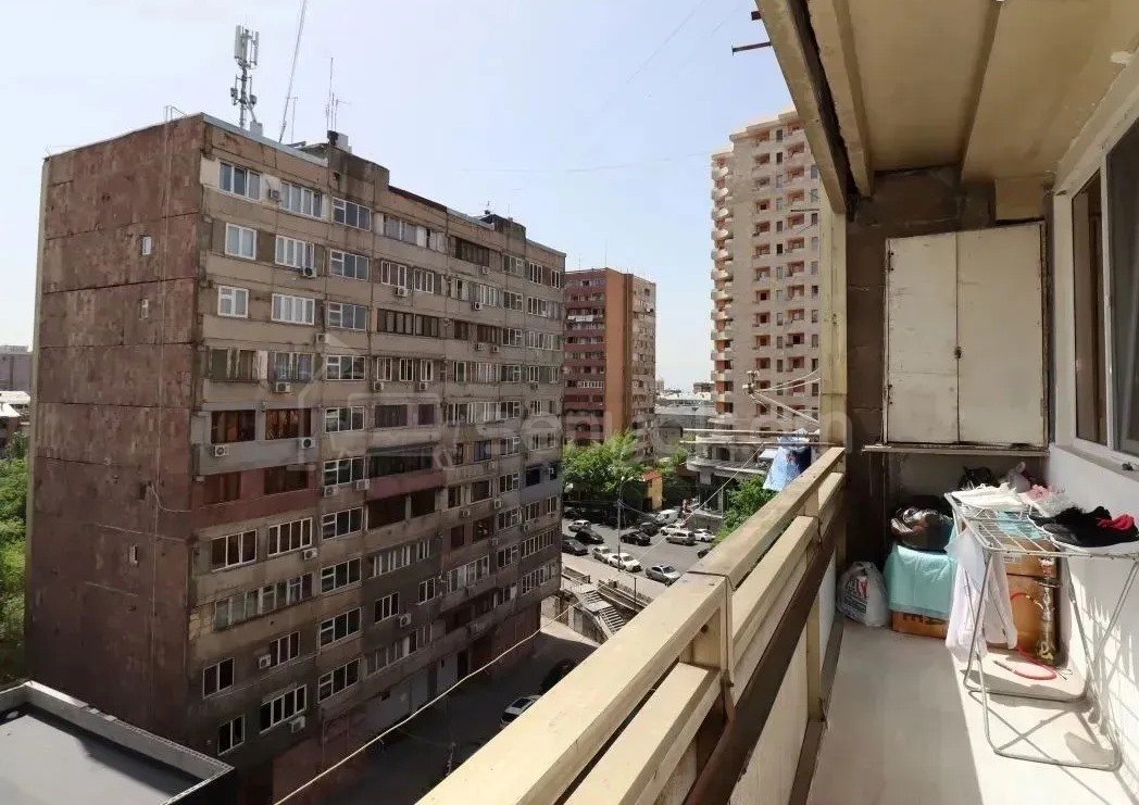 3 Սենյականոց Բնակարան, 83քմ, 7/11 հարկ, Նորմալ Վիճակում