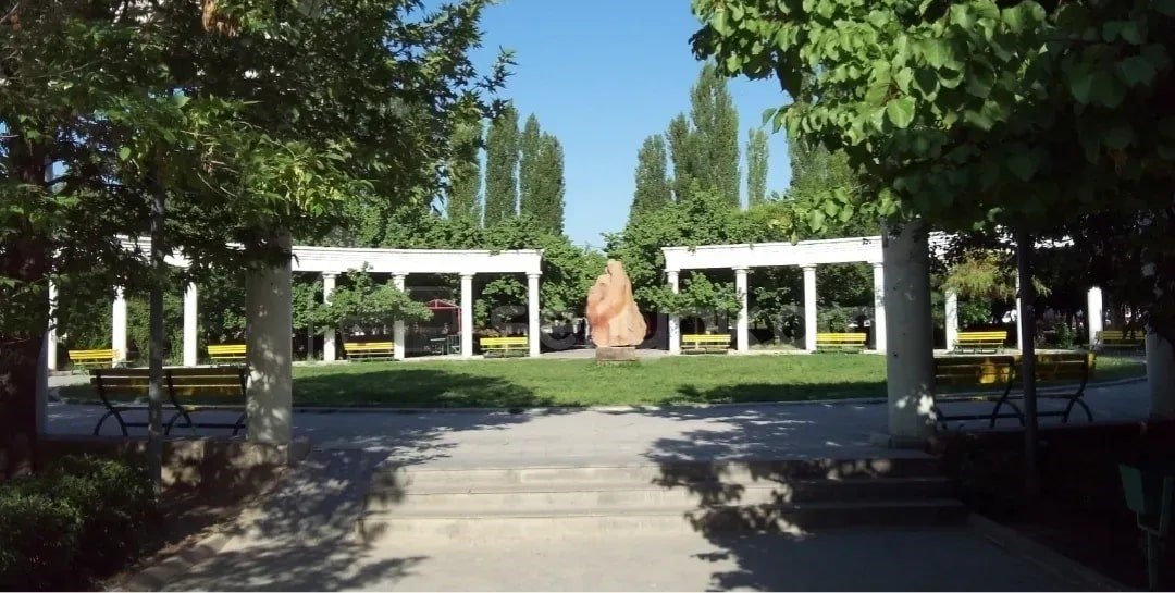 3 Սենյականոց Բնակարան, 80քմ, 2/9 հարկ, Պետական Վիճակում