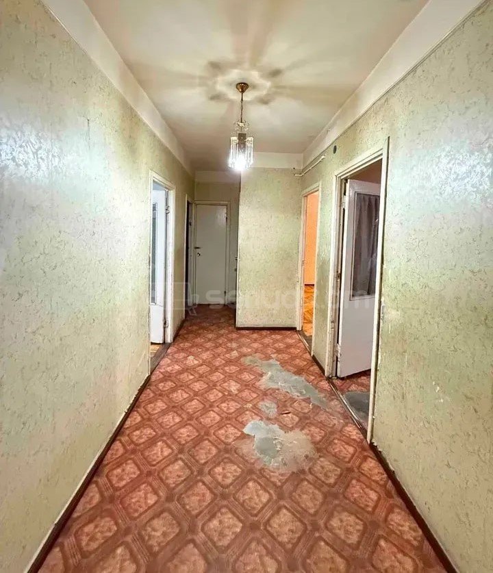 3 Սենյականոց Բնակարան, 80քմ, 2/9 հարկ, Պետական Վիճակում