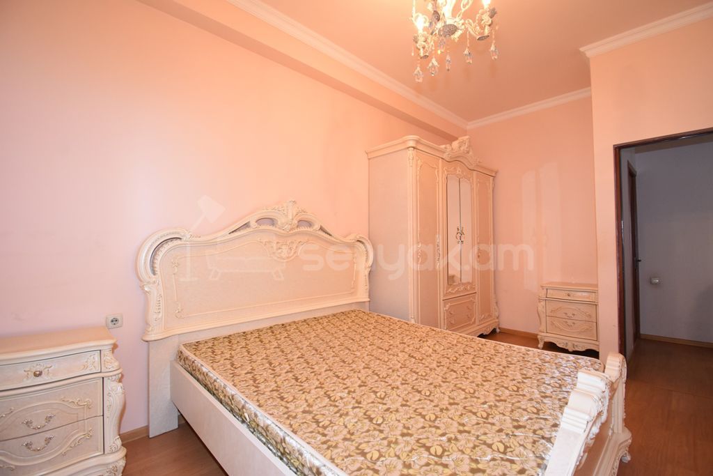 4 Սենյականոց Բնակարան Նորակառույցում, 140քմ, 3/8 հարկ, Կապիտալ Վերանորոգված