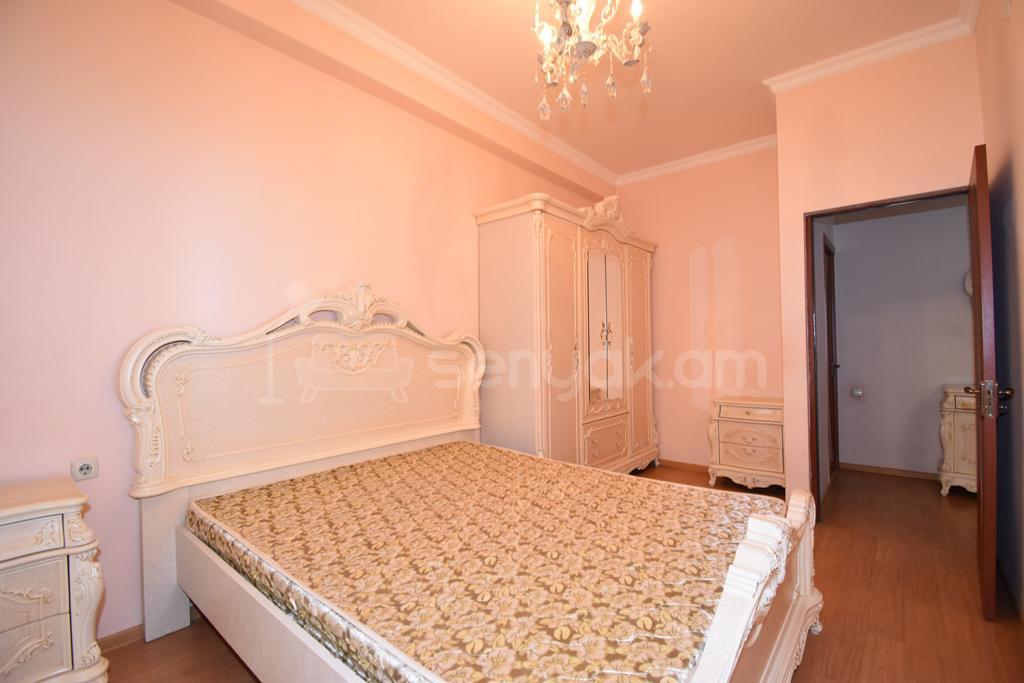 4 Սենյականոց Բնակարան Նորակառույցում, 140քմ, 3/8 հարկ, Կապիտալ Վերանորոգված