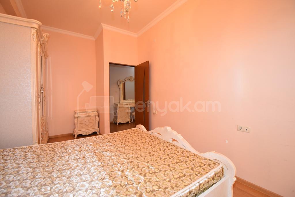 4 Սենյականոց Բնակարան Նորակառույցում, 140քմ, 3/8 հարկ, Կապիտալ Վերանորոգված