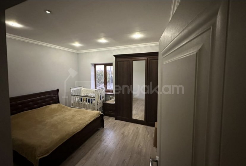 4 Սենյականոց Սեփական Տուն, 130քմ, Կապիտալ Վերանորոգված