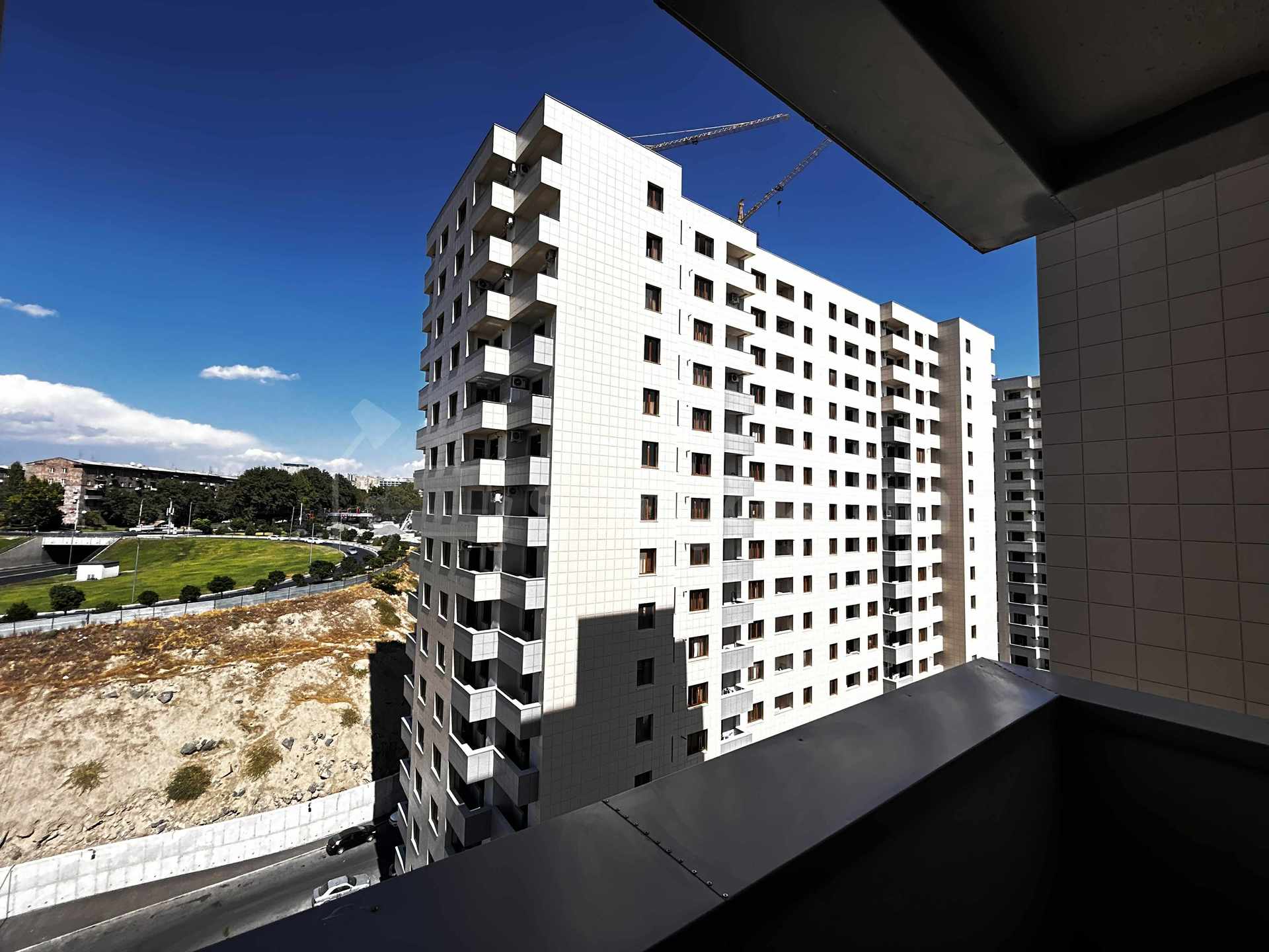 3 Սենյականոց Բնակարան Նորակառույցում, 80քմ, 12/17 հարկ, Դիզայներական Վերանորոգված, Կահավորված