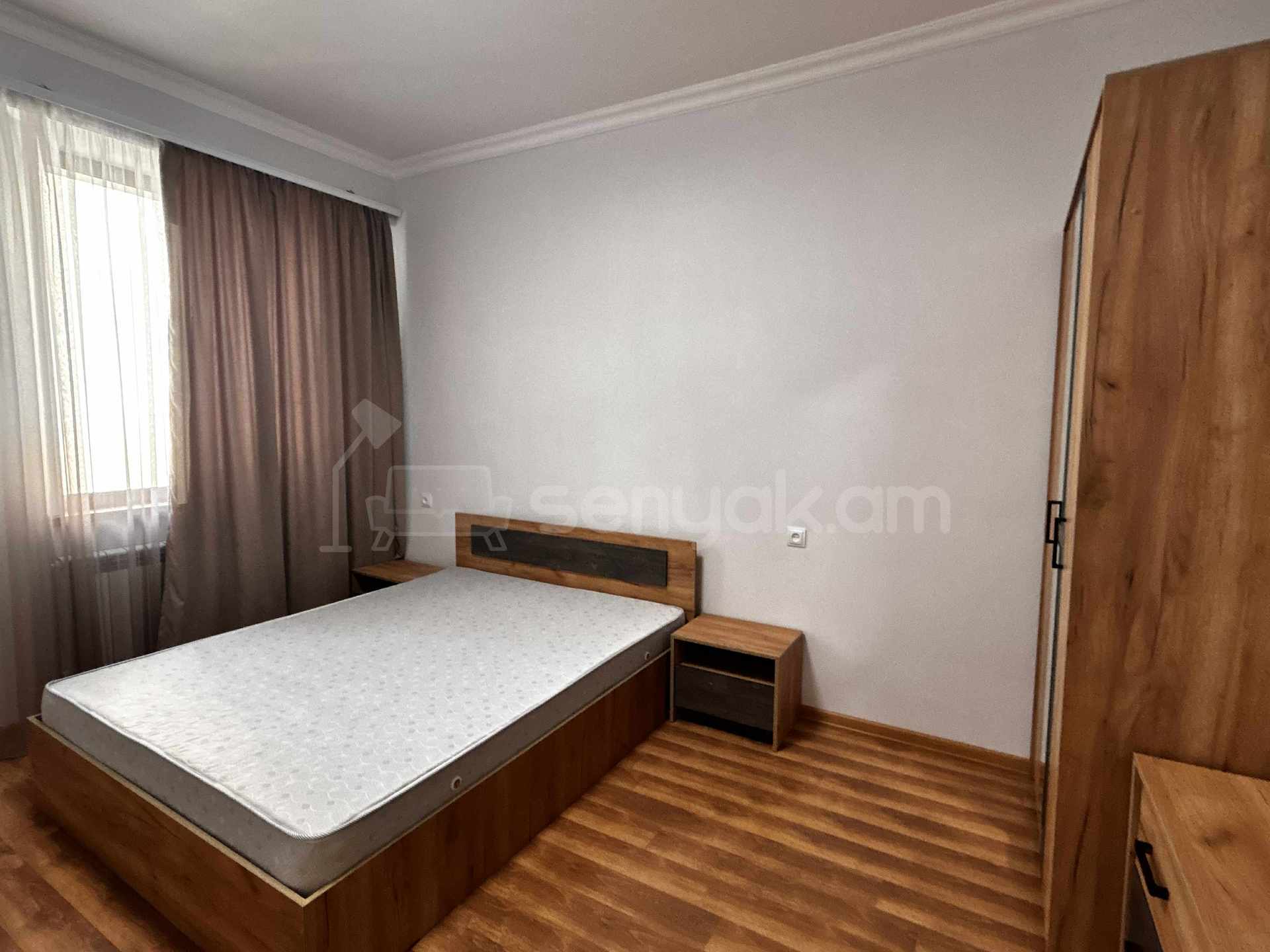 3 Սենյականոց Բնակարան Նորակառույցում, 80քմ, 12/17 հարկ, Դիզայներական Վերանորոգված, Կահավորված