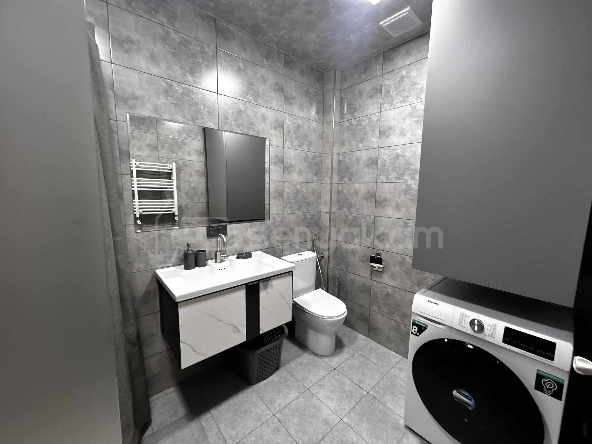 3 Սենյականոց Բնակարան Նորակառույցում, 80քմ, 12/17 հարկ, Դիզայներական Վերանորոգված, Կահավորված