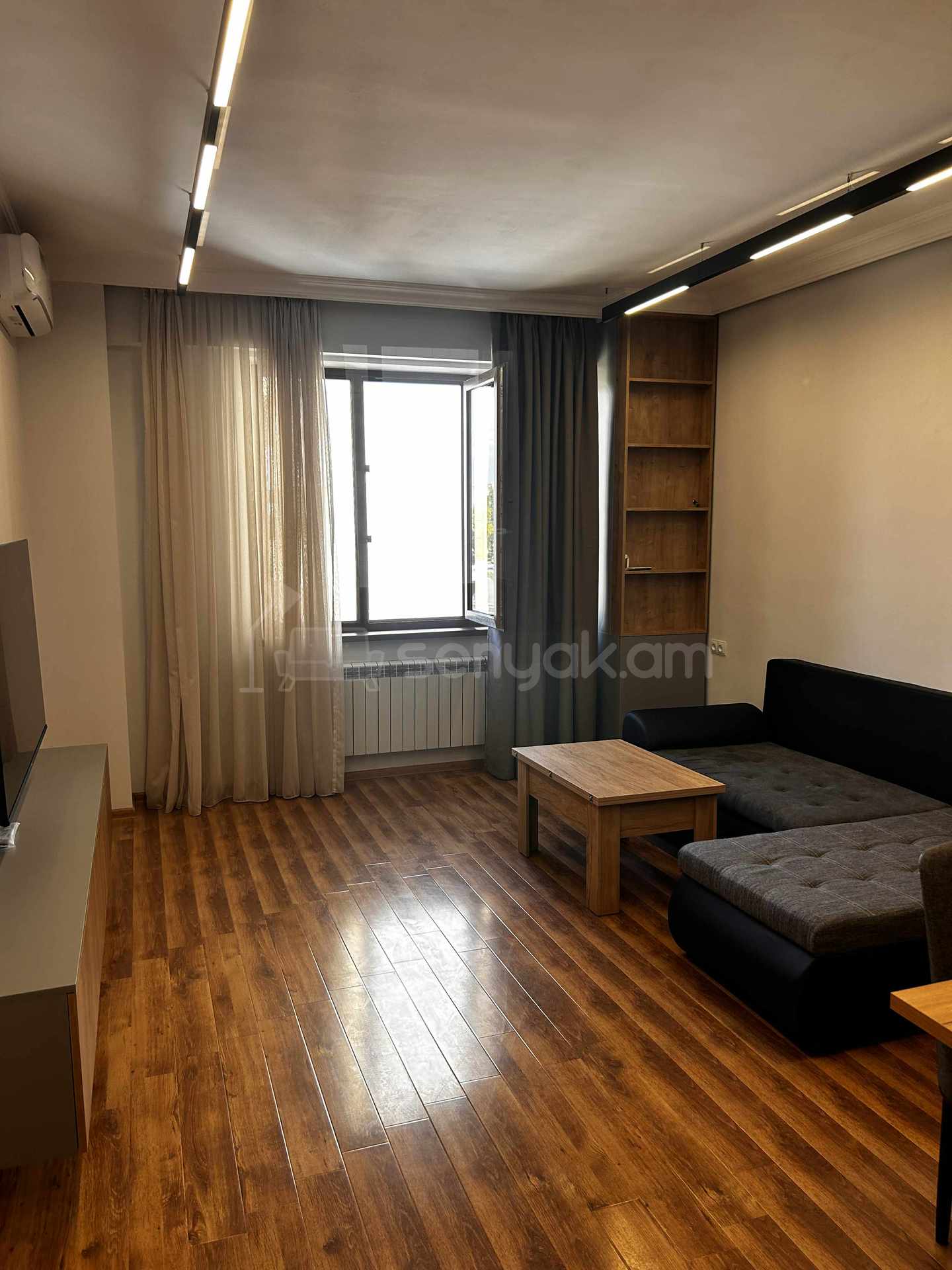 3 Սենյականոց Բնակարան Նորակառույցում, 80քմ, 12/17 հարկ, Դիզայներական Վերանորոգված, Կահավորված