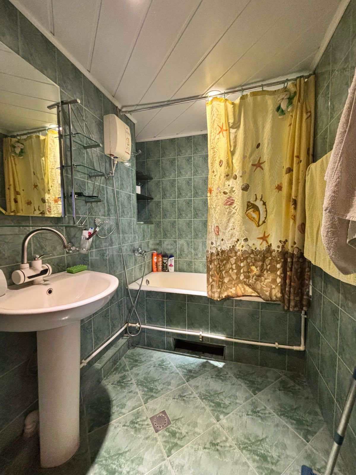 3 Սենյականոց Բնակարան, 61քմ, 15/16 հարկ, Նորմալ Վիճակում