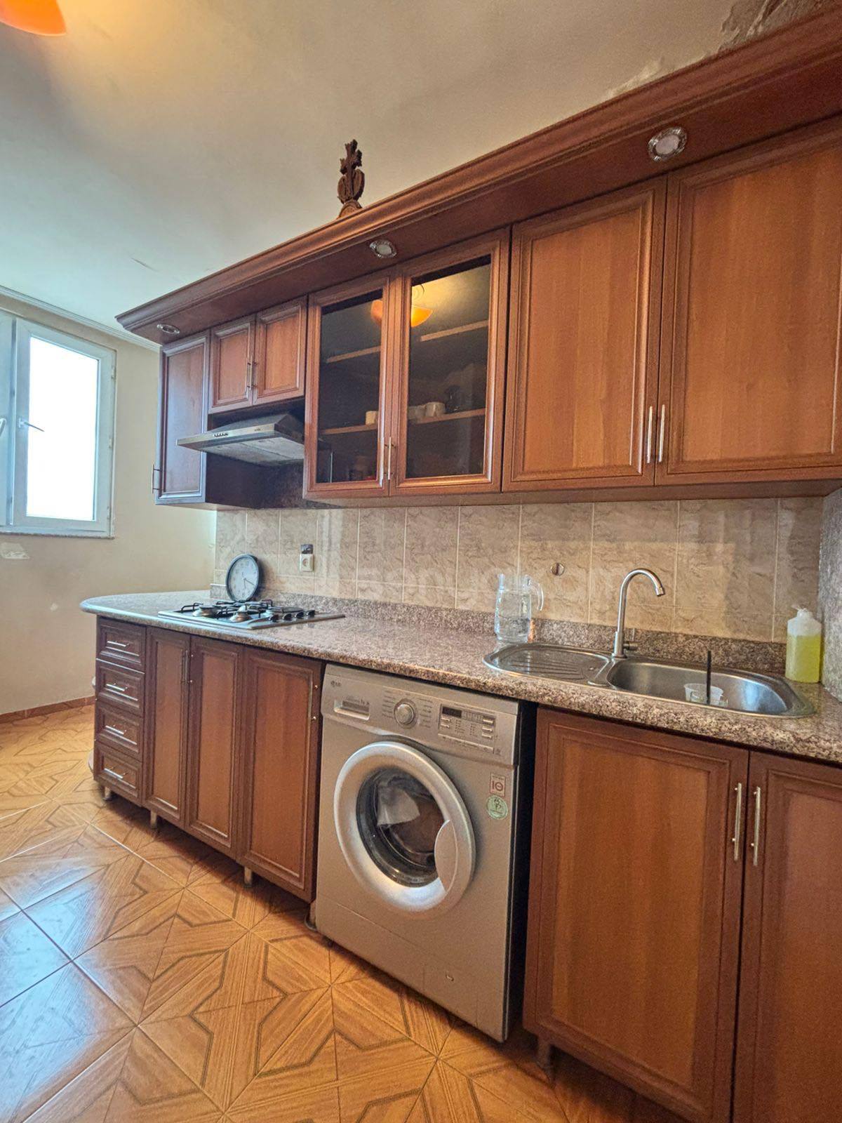 3 Սենյականոց Բնակարան, 61քմ, 15/16 հարկ, Նորմալ Վիճակում