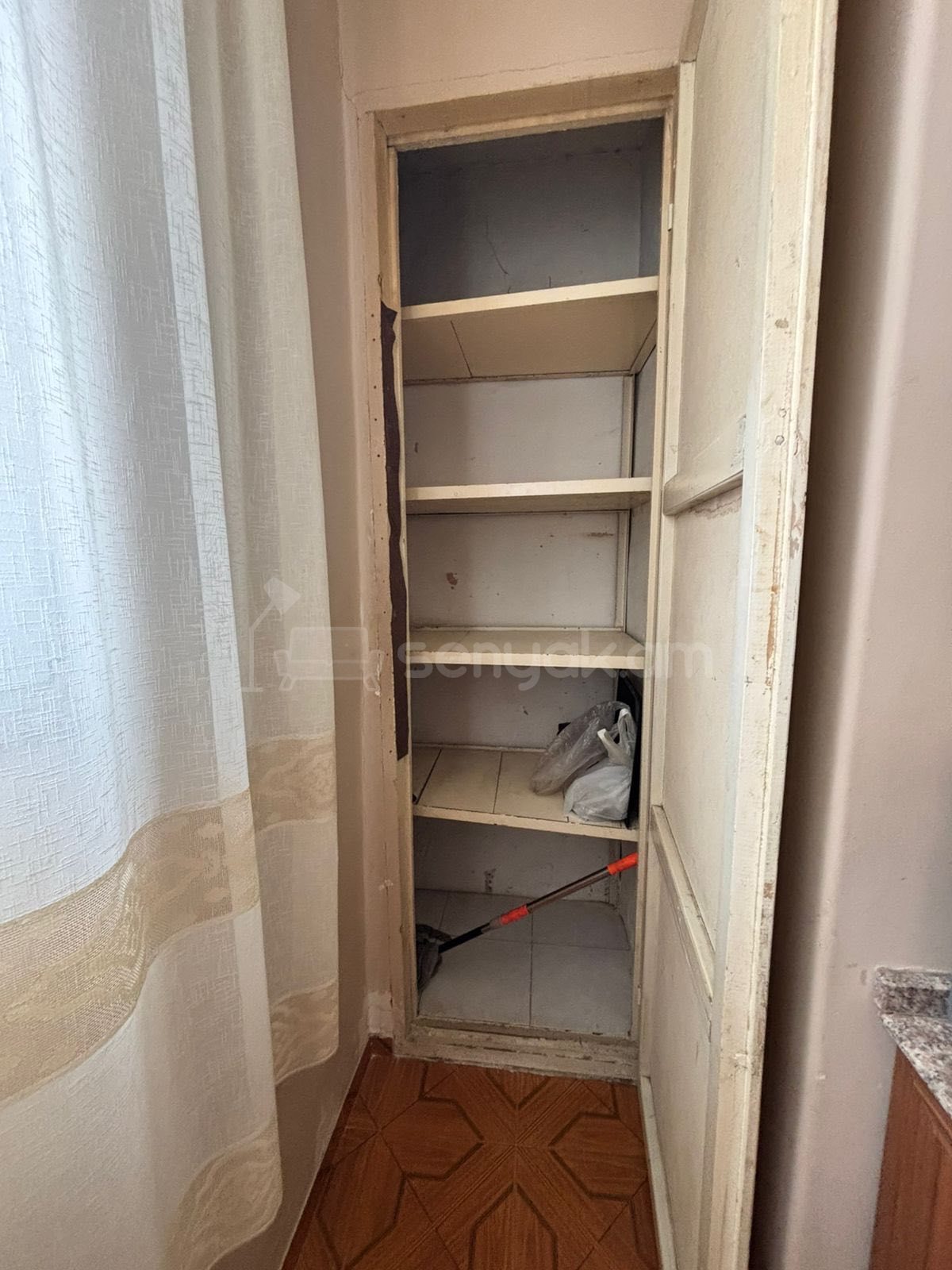 3 Սենյականոց Բնակարան, 61քմ, 15/16 հարկ, Նորմալ Վիճակում