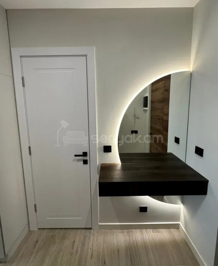 2 Սենյականոց Բնակարան Նորակառույցում, 46քմ, 16/18 հարկ, Կապիտալ Վերանորոգված