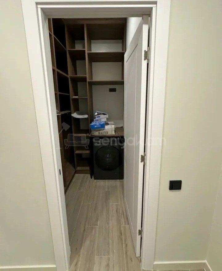 2 Սենյականոց Բնակարան Նորակառույցում, 46քմ, 16/18 հարկ, Կապիտալ Վերանորոգված