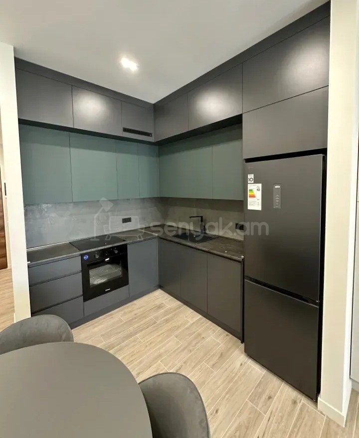 2 Սենյականոց Բնակարան Նորակառույցում, 46քմ, 16/18 հարկ, Կապիտալ Վերանորոգված