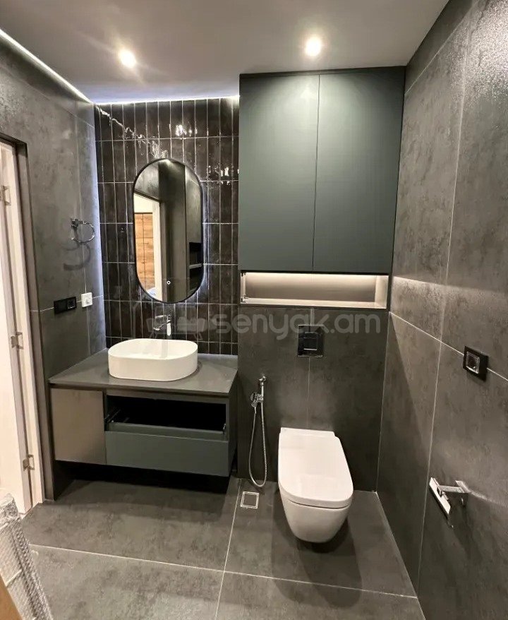 2 Սենյականոց Բնակարան Նորակառույցում, 46քմ, 16/18 հարկ, Կապիտալ Վերանորոգված