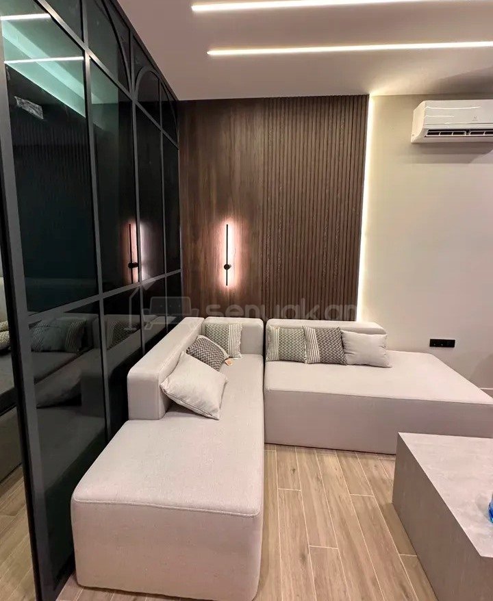 2 Սենյականոց Բնակարան Նորակառույցում, 46քմ, 16/18 հարկ, Կապիտալ Վերանորոգված