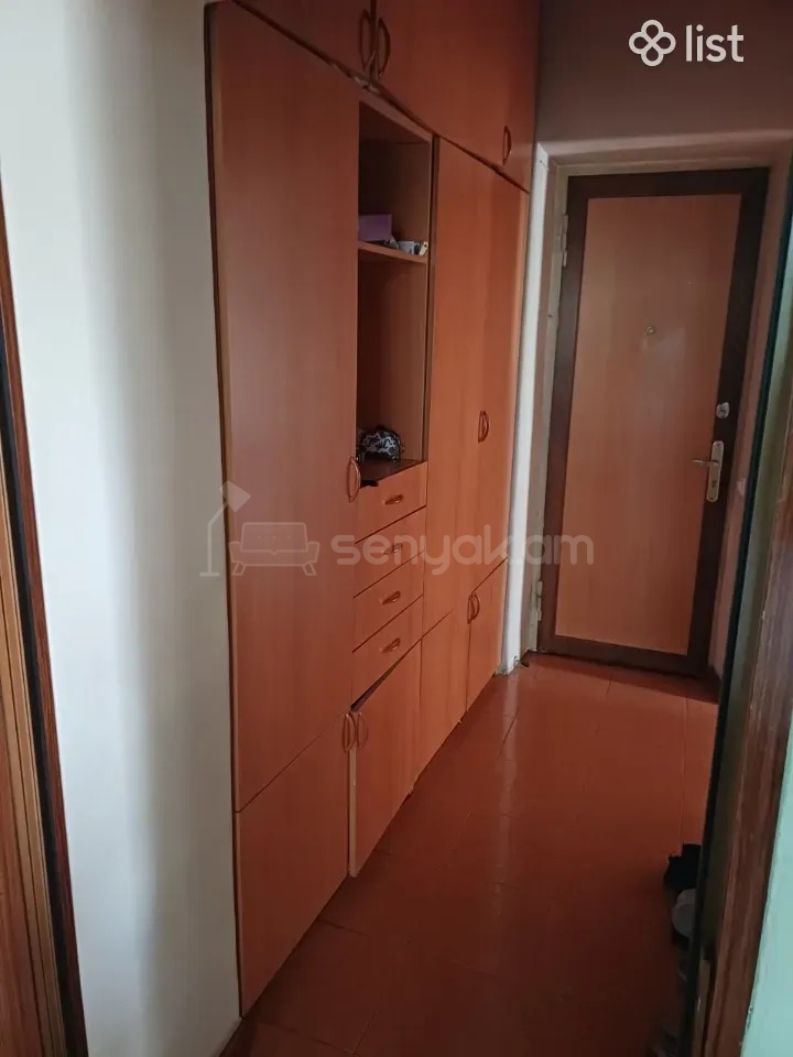 3 Սենյականոց Բնակարան Քարե Շենքում, 56քմ, 3/5 հարկ, Կապիտալ Վերանորոգված, Կահավորված, Արևկող