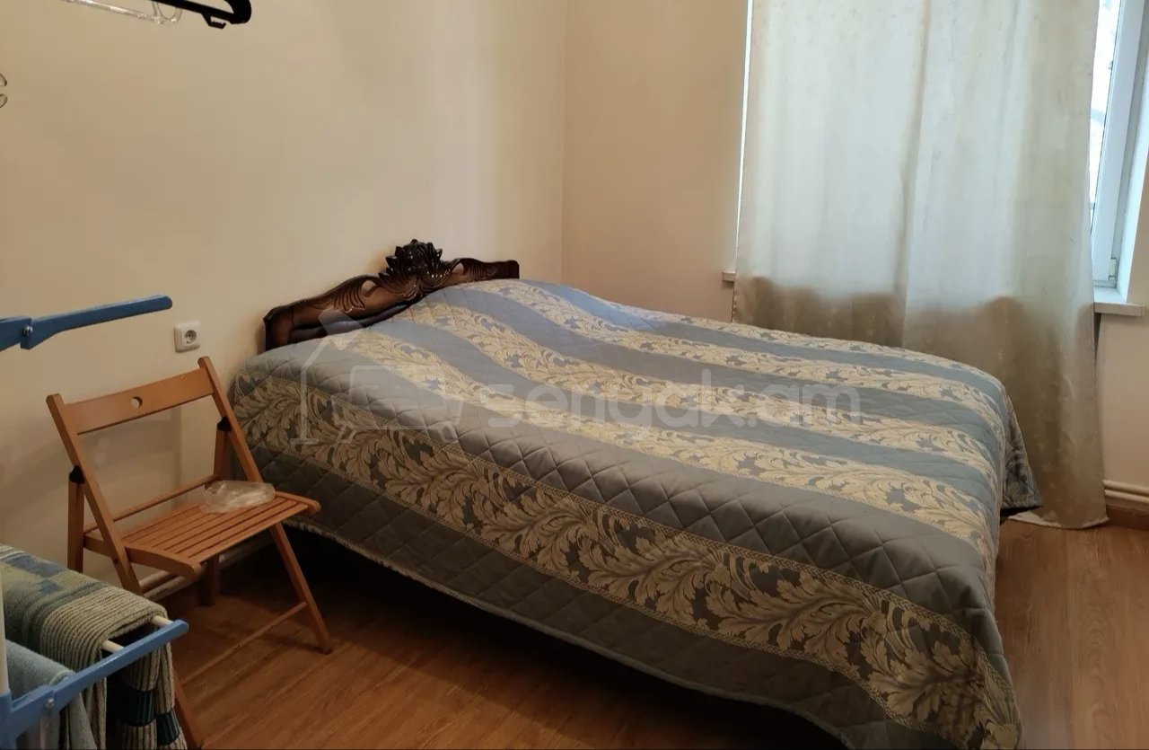 3 Սենյականոց Բնակարան Քարե Շենքում, 82քմ, 3/5 հարկ, Կապիտալ Վերանորոգված, Կահավորված, Արևկող