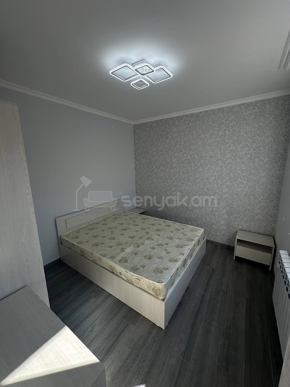 2 Սենյականոց Բնակարան Քարե Շենքում, 60քմ, 1/2 հարկ, Կապիտալ Վերանորոգված, Կահավորված