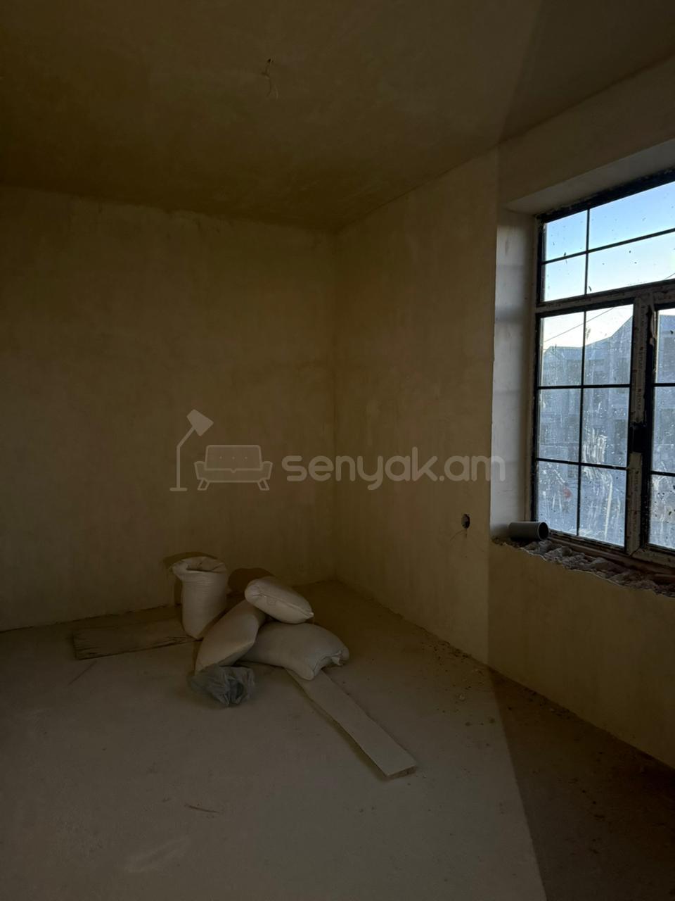 4 Սենյականոց Սեփական Տուն, 256քմ, Ավտոտնակով