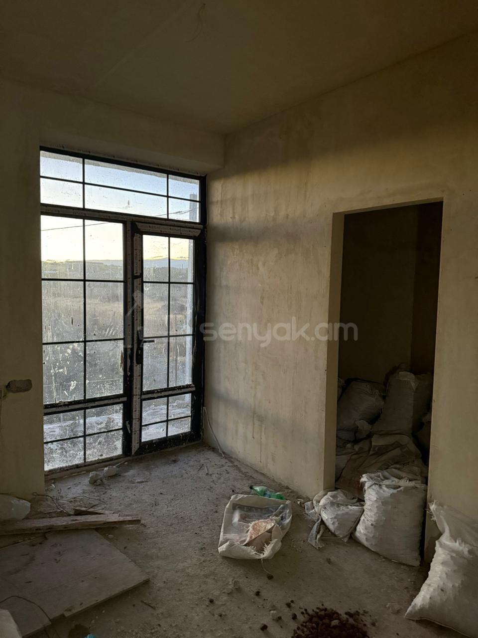 4 Սենյականոց Սեփական Տուն, 256քմ, Ավտոտնակով