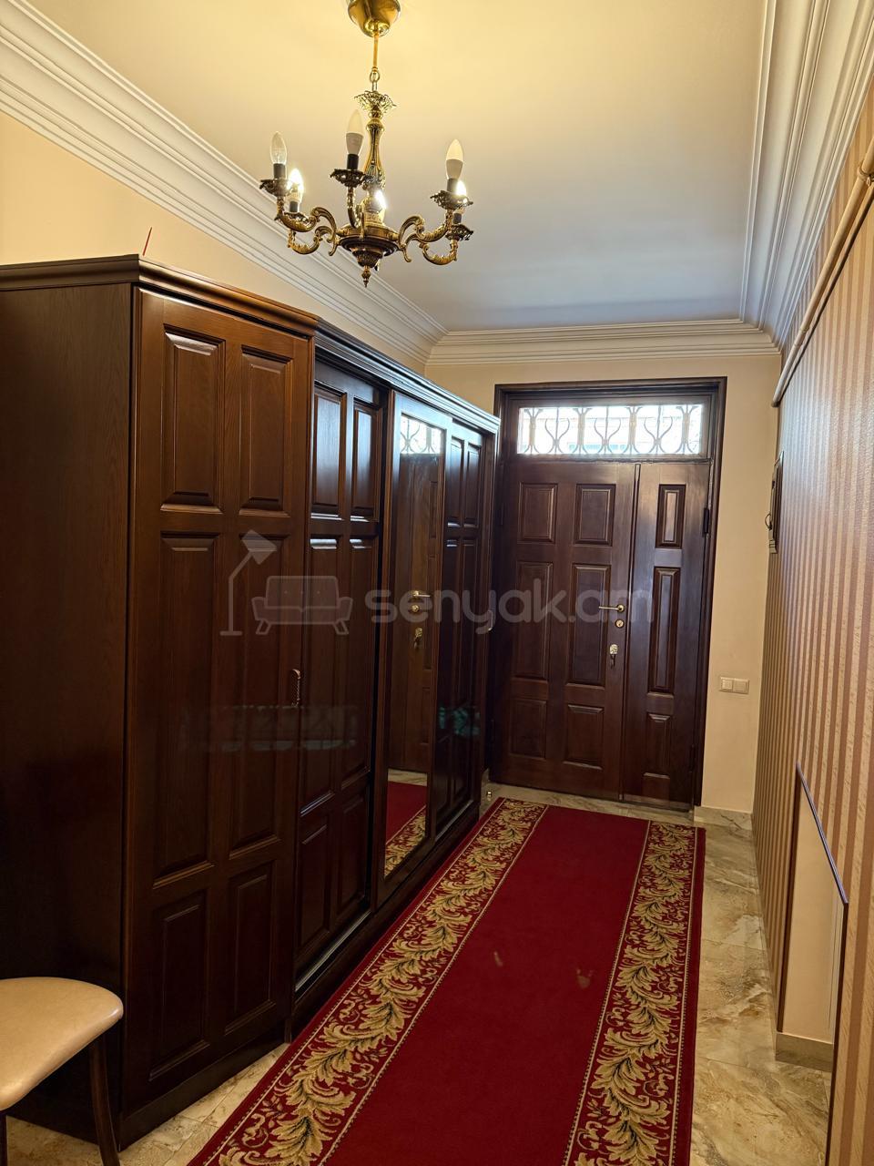 4 Սենյականոց Սեփական Տուն, 288քմ, Կապիտալ Վերանորոգված, Ավտոտնակով