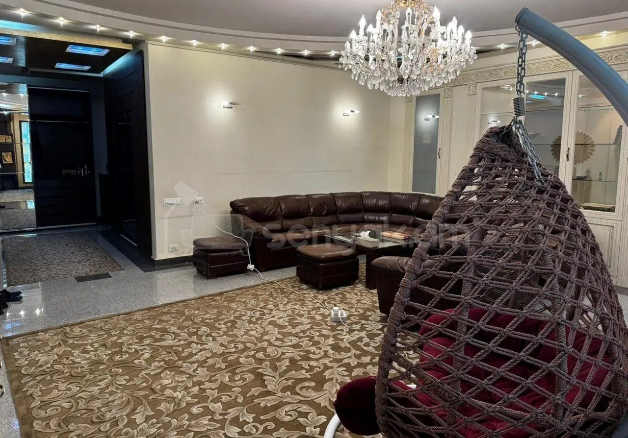 3 Սենյականոց Բնակարան Նորակառույցում, 240քմ, 10/10 հարկ, Կապիտալ Վերանորոգված