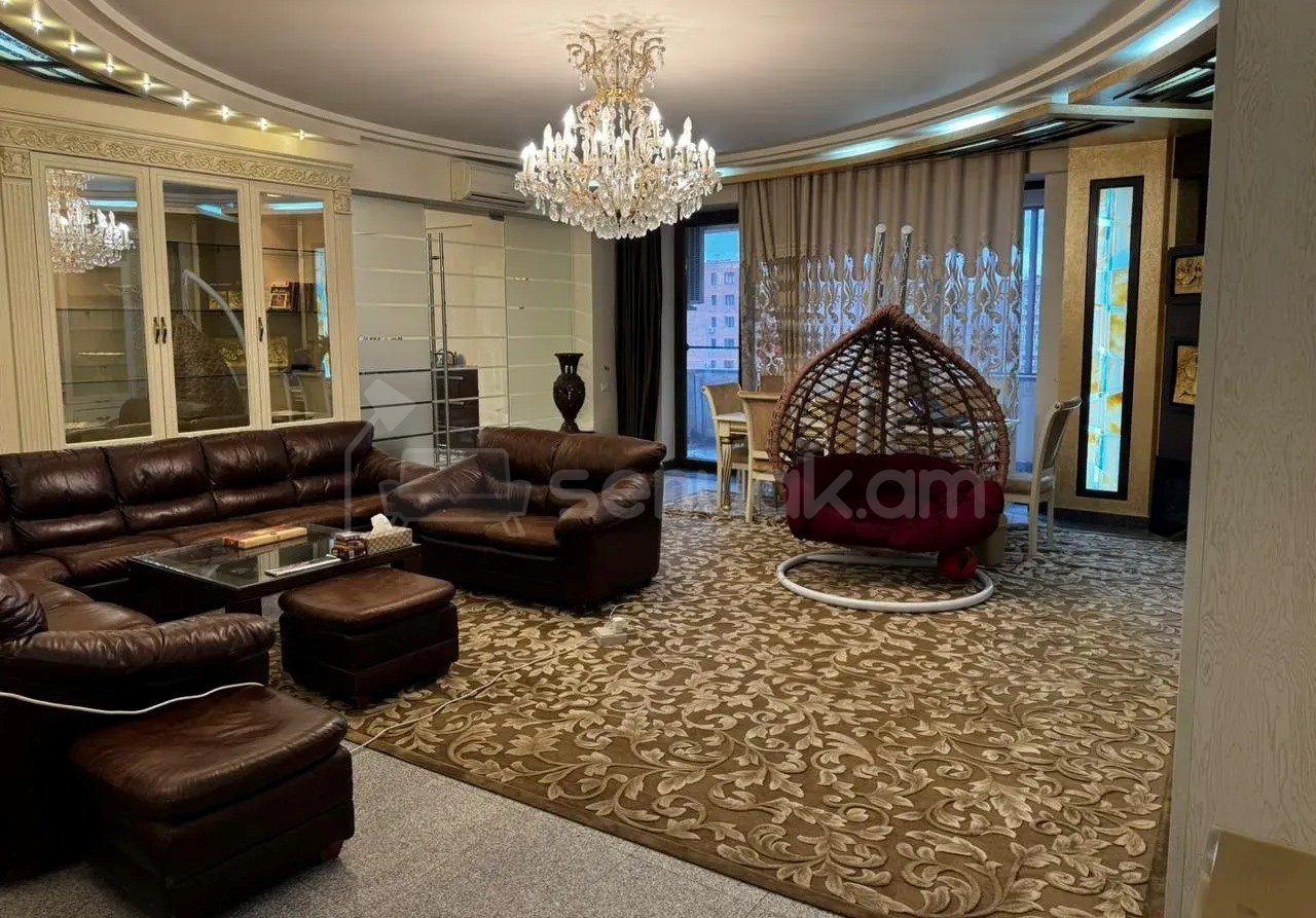 3 Սենյականոց Բնակարան Նորակառույցում, 240քմ, 10/10 հարկ, Կապիտալ Վերանորոգված