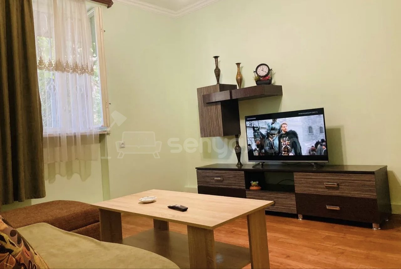 2 Սենյականոց Բնակարան Քարե Շենքում, 45քմ, 2/2 հարկ, Կապիտալ Վերանորոգված, Կահավորված, Արևկող