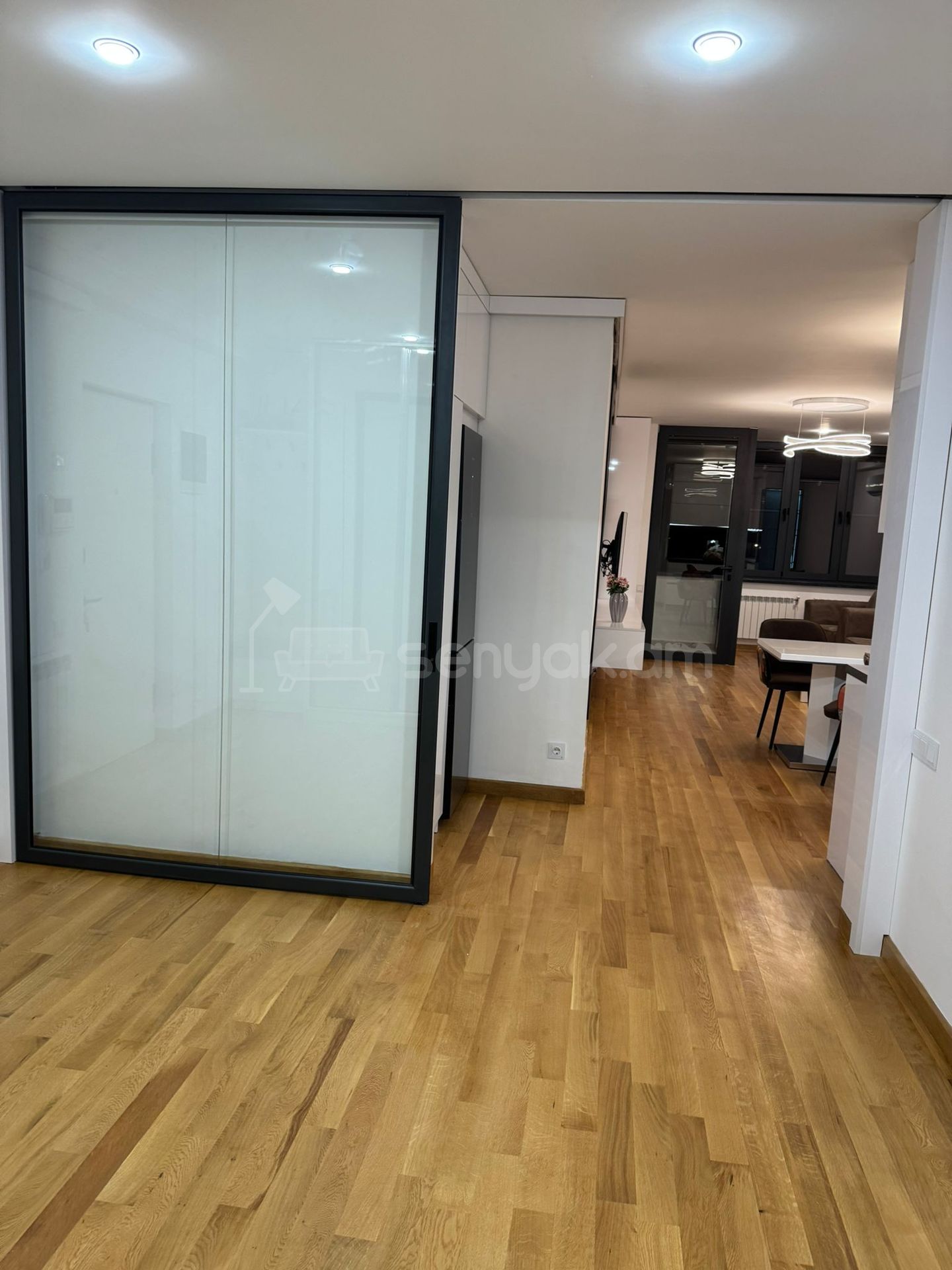 3 Սենյականոց Բնակարան, 80քմ, 8/9 հարկ, Կապիտալ Վերանորոգված