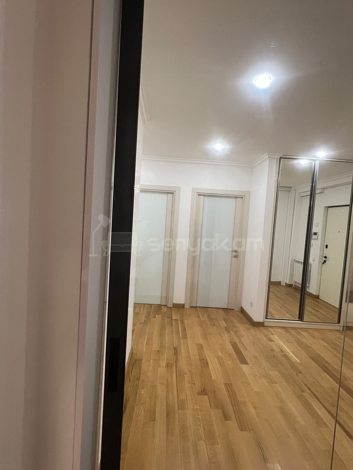 3 Սենյականոց Բնակարան, 80քմ, 8/9 հարկ, Կապիտալ Վերանորոգված