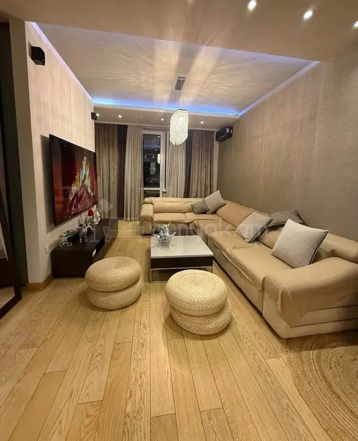 2 Սենյականոց Բնակարան Նորակառույցում, 76քմ, 12/16 հարկ, Դիզայներական Վերանորոգված