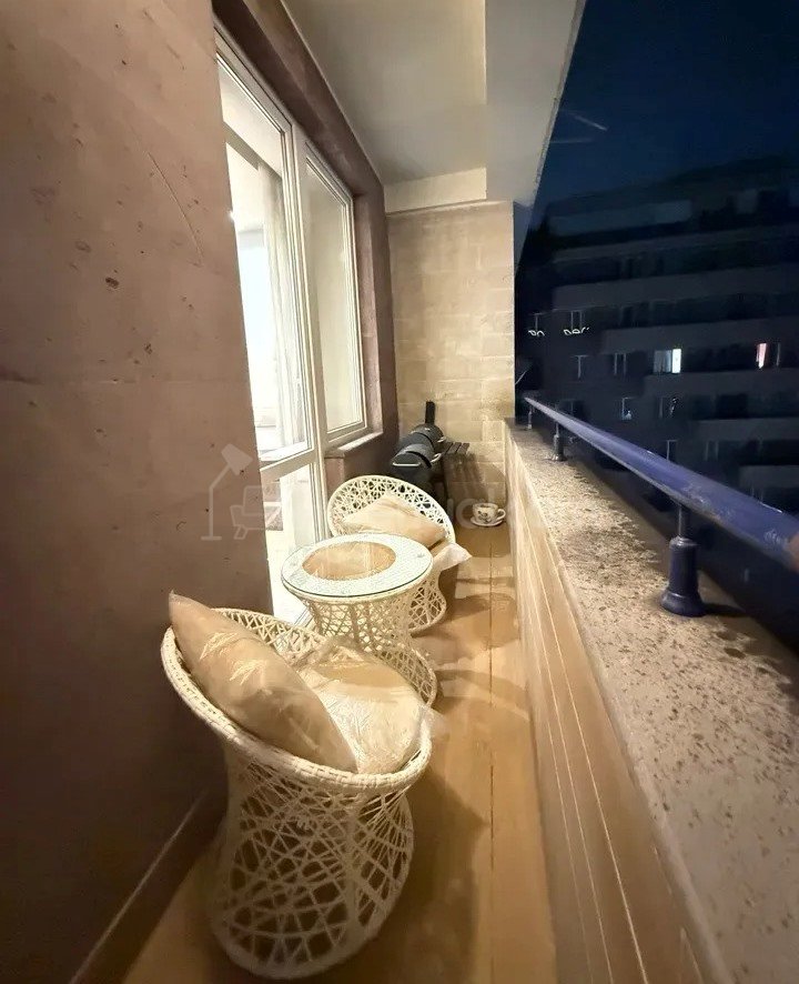 2 Սենյականոց Բնակարան Նորակառույցում, 76քմ, 12/16 հարկ, Դիզայներական Վերանորոգված