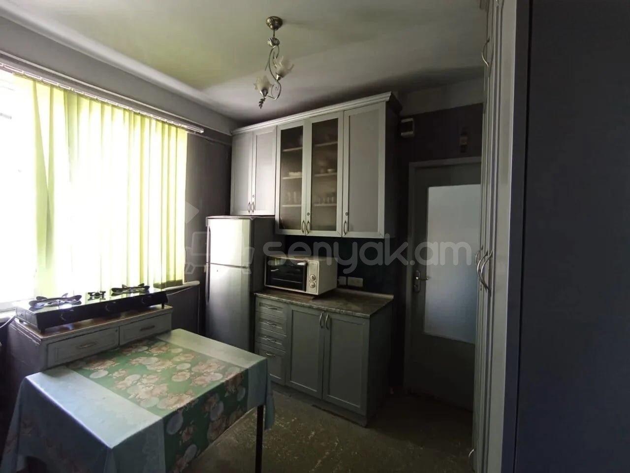 4 Սենյականոց Բնակարան, 92քմ, 9/9 հարկ, Նորմալ Վիճակում