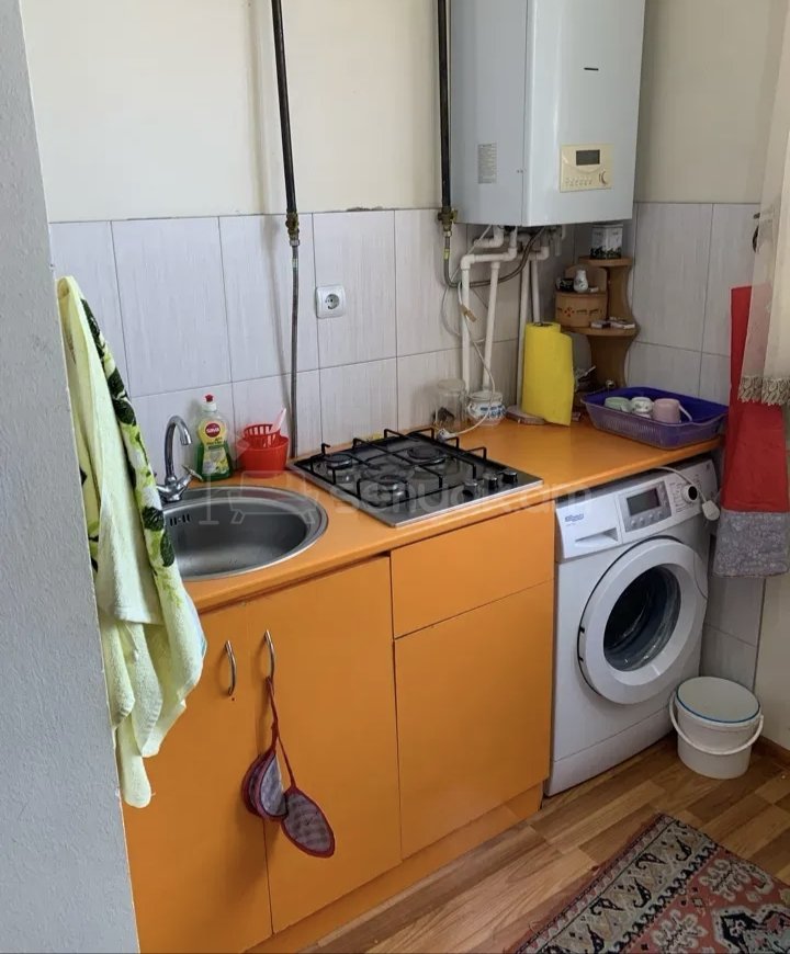 1 Սենյականոց Բնակարան, 48քմ, 7/14 հարկ, Կապիտալ Վերանորոգված, Կահավորված, Արևկող