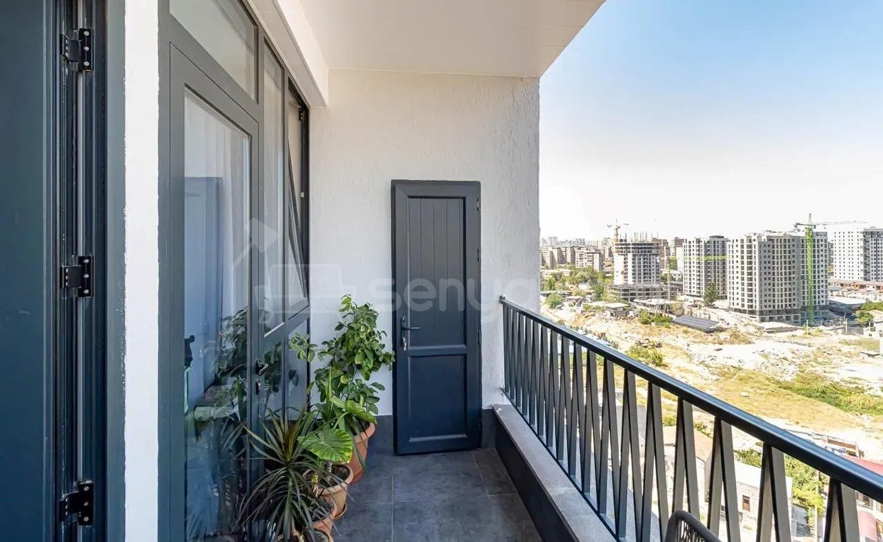 3 Սենյականոց Բնակարան Նորակառույցում, 70քմ, 13/19 հարկ, Կապիտալ Վերանորոգված