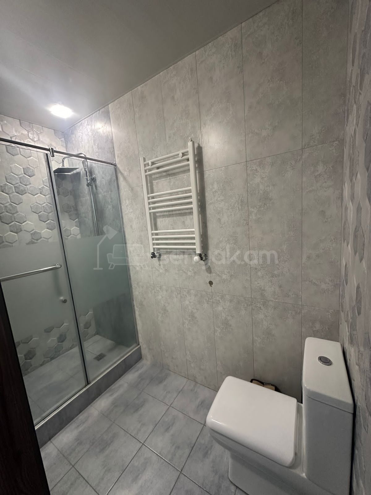 3 Սենյականոց Բնակարան Նորակառույցում, 110քմ, 4/12 հարկ, Դիզայներական Վերանորոգված, Կահավորված