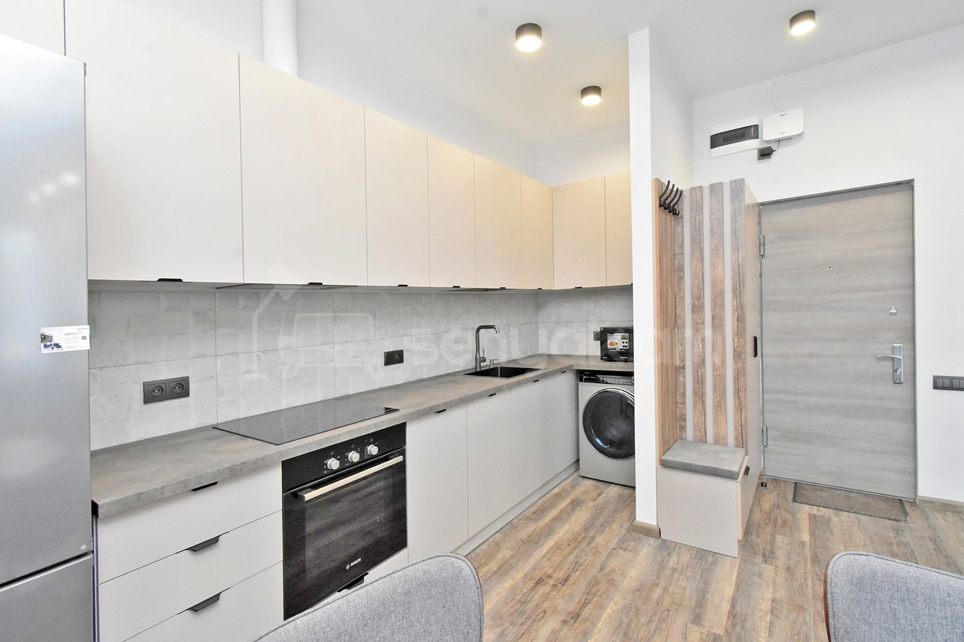 2 Սենյականոց Բնակարան, 46քմ, 4/6 հարկ, Դիզայներական Վերանորոգված