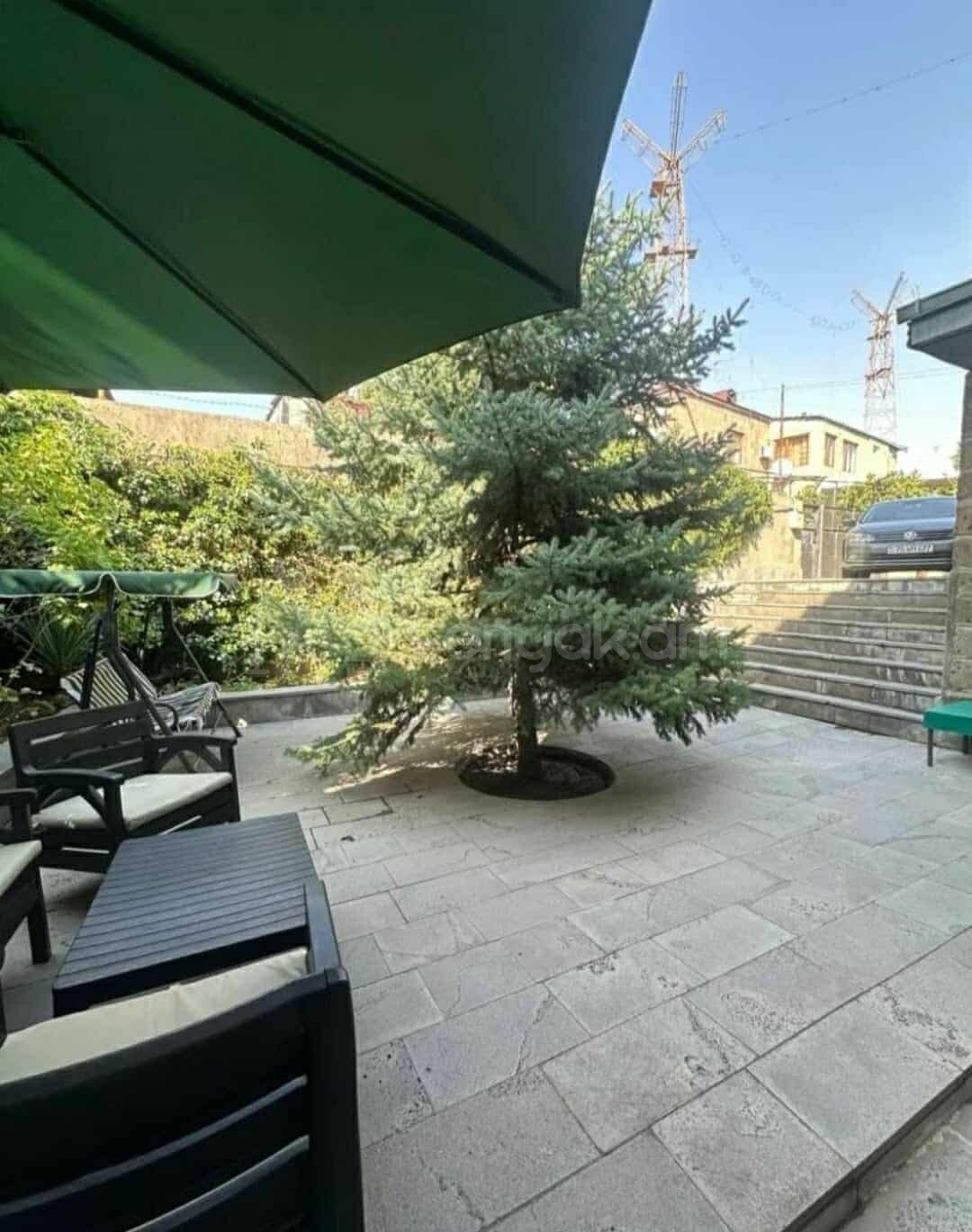 7 Սենյականոց Շքեղ Առանձնատուն, 600քմ, Ավտոտնակով