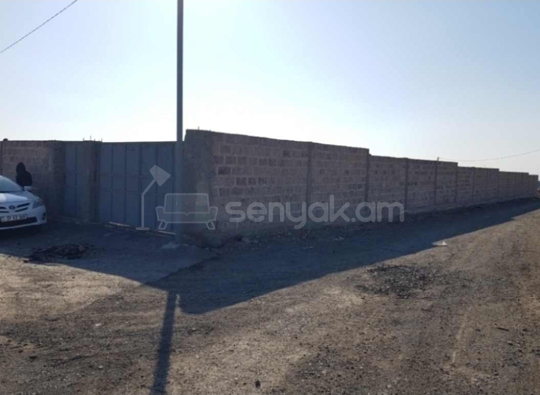 Բնակելի Նշանակության Հողատարածք, 1100քմ, Խմելու Ջրով, Էլեկտրականությամբ, Պարսպապատ