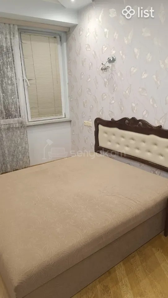 2 Սենյականոց Բնակարան Քարե Շենքում, 48քմ, 1/2 հարկ, Նորմալ Վիճակում, Կահավորված