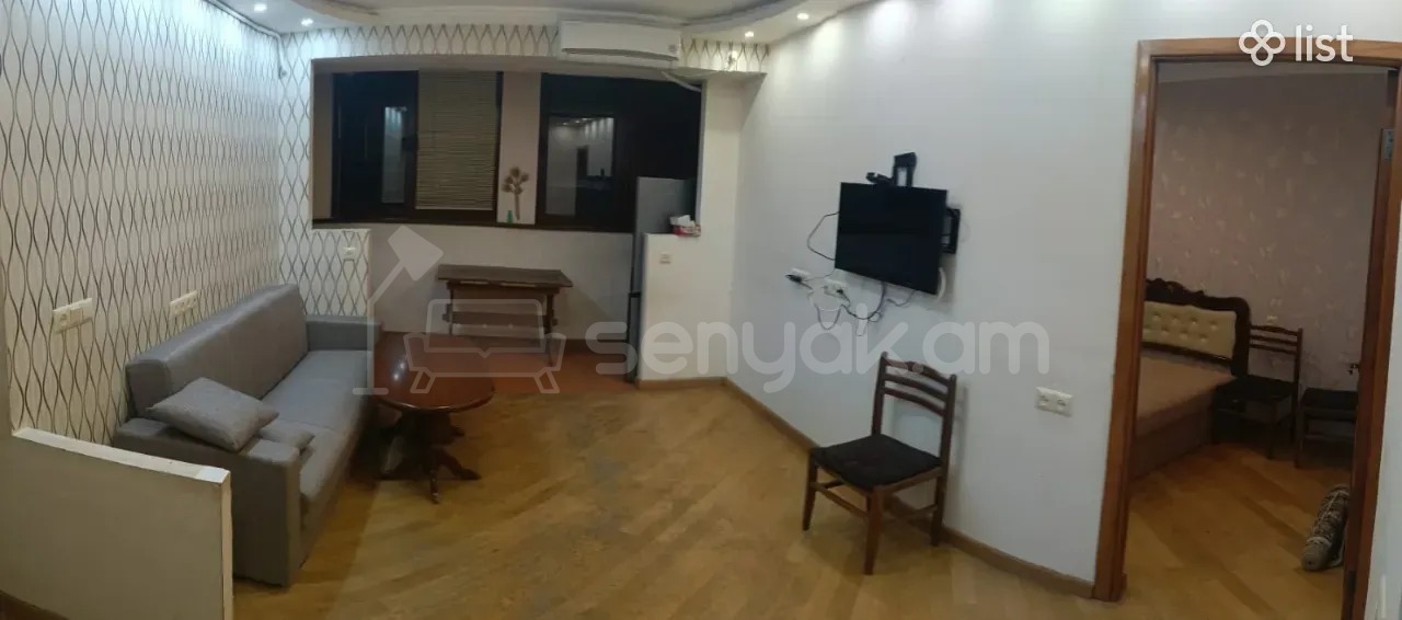 2 Սենյականոց Բնակարան Քարե Շենքում, 48քմ, 1/2 հարկ, Նորմալ Վիճակում, Կահավորված