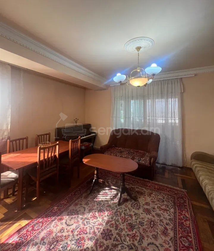 2 Սենյականոց Բնակարան, 48քմ, 4/9 հարկ, Նորմալ Վիճակում, Կահավորված, Արևկող