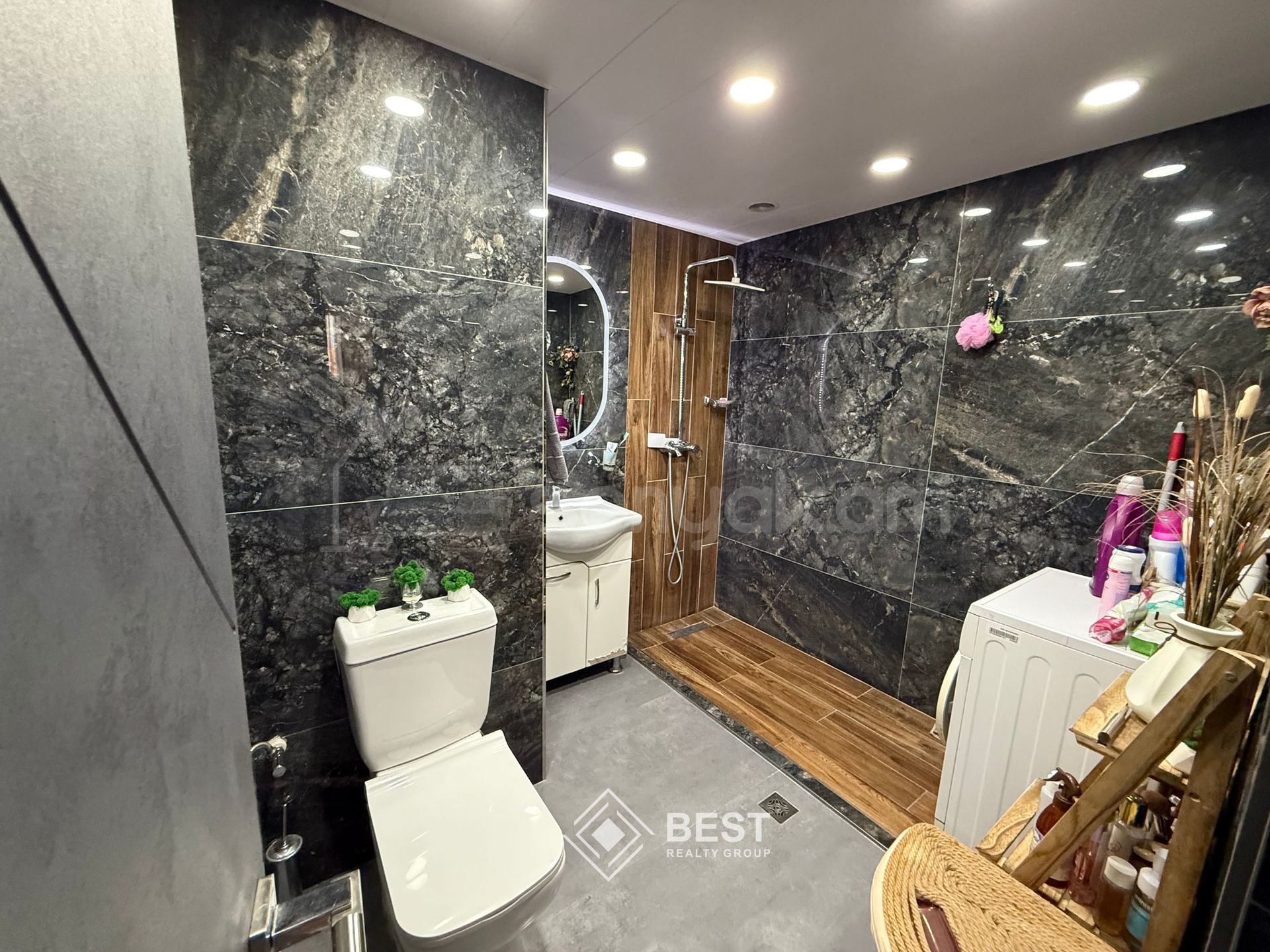 2 Սենյականոց Բնակարան, 80քմ, 9/11 հարկ, Կապիտալ Վերանորոգված