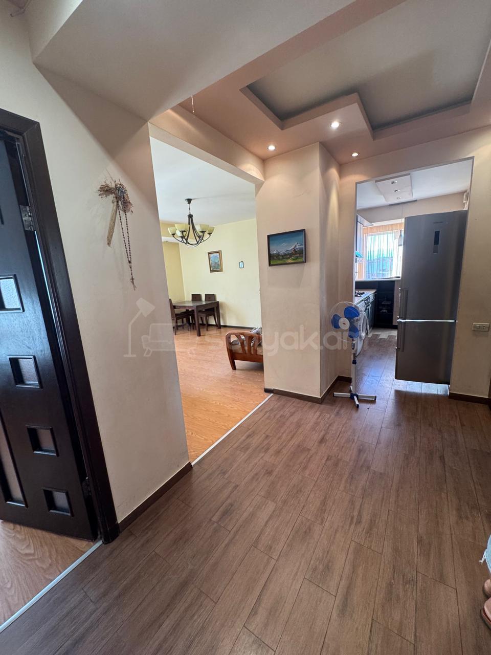 3 Սենյականոց Բնակարան, 67քմ, 4/14 հարկ, Կապիտալ Վերանորոգված, Կահավորված, Արևկող