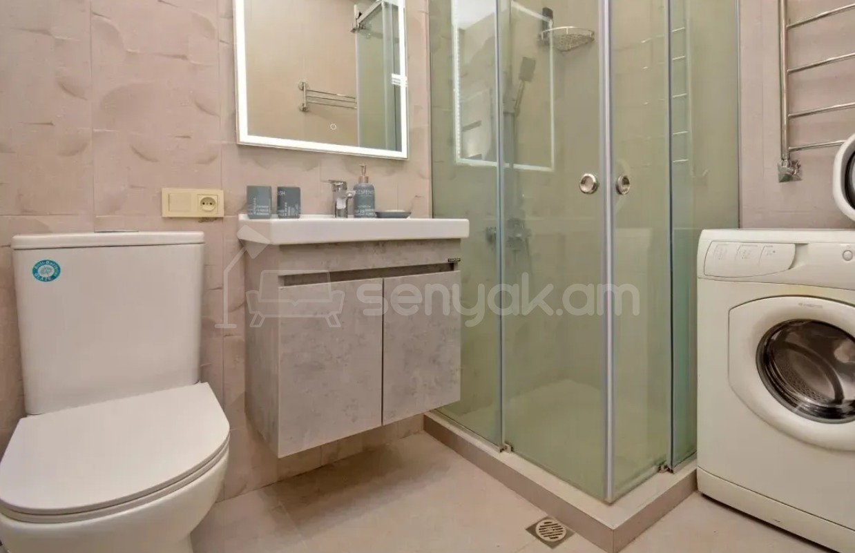 3 Սենյականոց Բնակարան Քարե Շենքում, 86քմ, 4/4 հարկ, Դիզայներական Վերանորոգված, Կահավորված, Արևկող