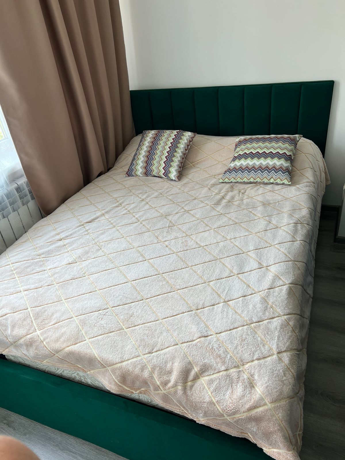 2 Սենյականոց Բնակարան Քարե Շենքում, 40քմ, 2/5 հարկ, Դիզայներական Վերանորոգված, Կահավորված, Արևկող