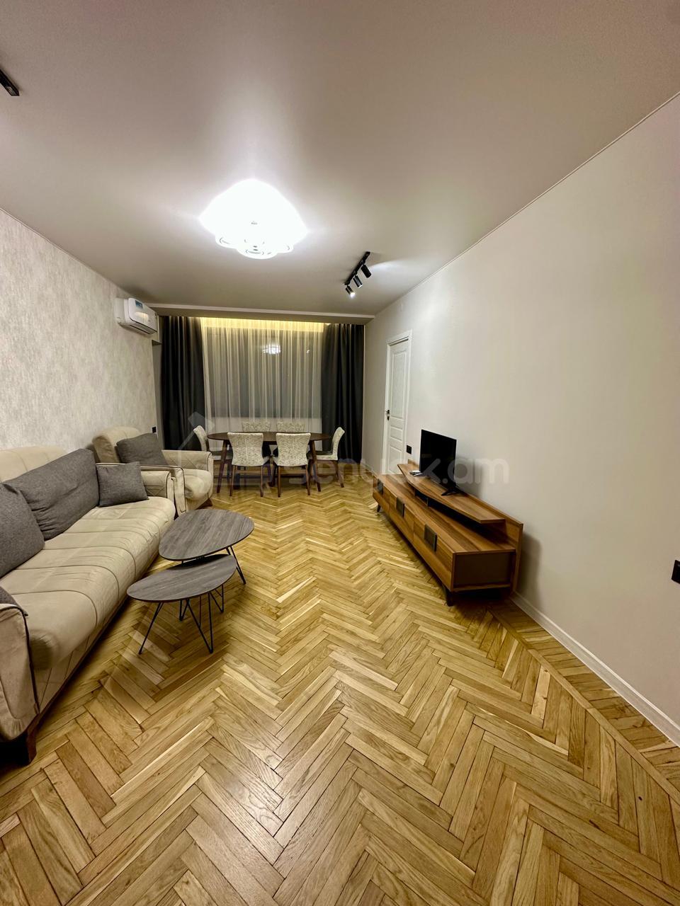 2 Սենյականոց Բնակարան, 55քմ, 5/9 հարկ, Կապիտալ Վերանորոգված, Կահավորված, Արևկող