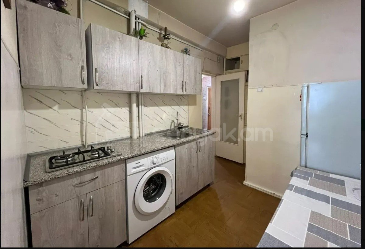 2 Սենյականոց Բնակարան, 50քմ, 7/9 հարկ, Կապիտալ Վերանորոգված, Կահավորված